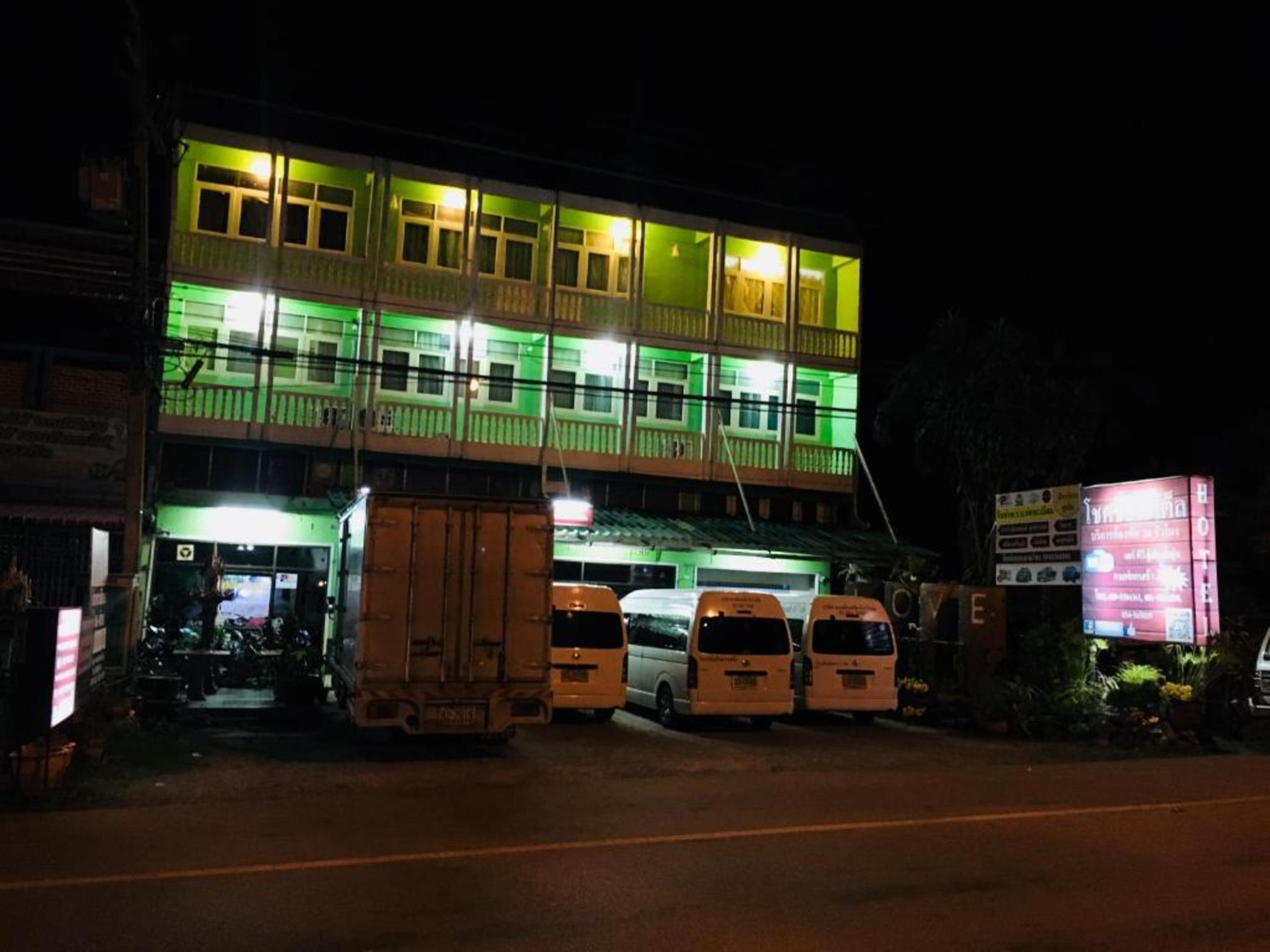 Chokchai Hotel 사이 욕 외부 사진